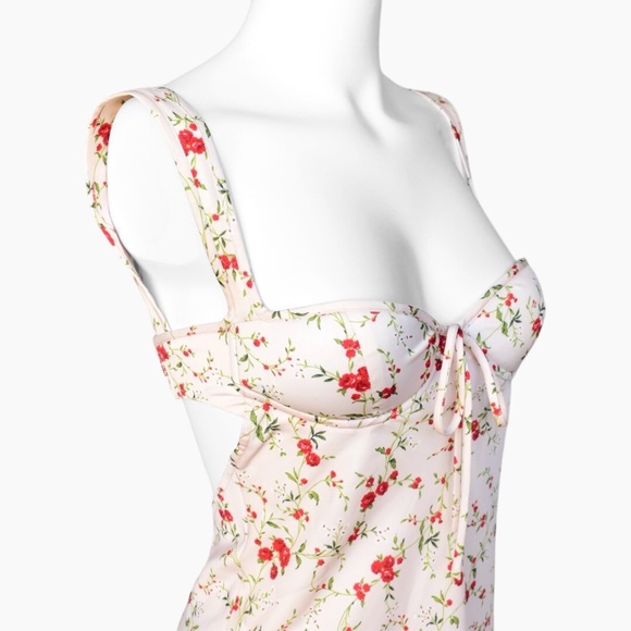 Rumored ✦ Floral Satin Mini Dress - Picture 8 of 11